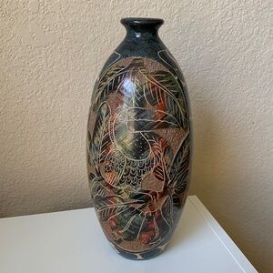 Vintage Carved/Etched Toucan Vase Nicaragua